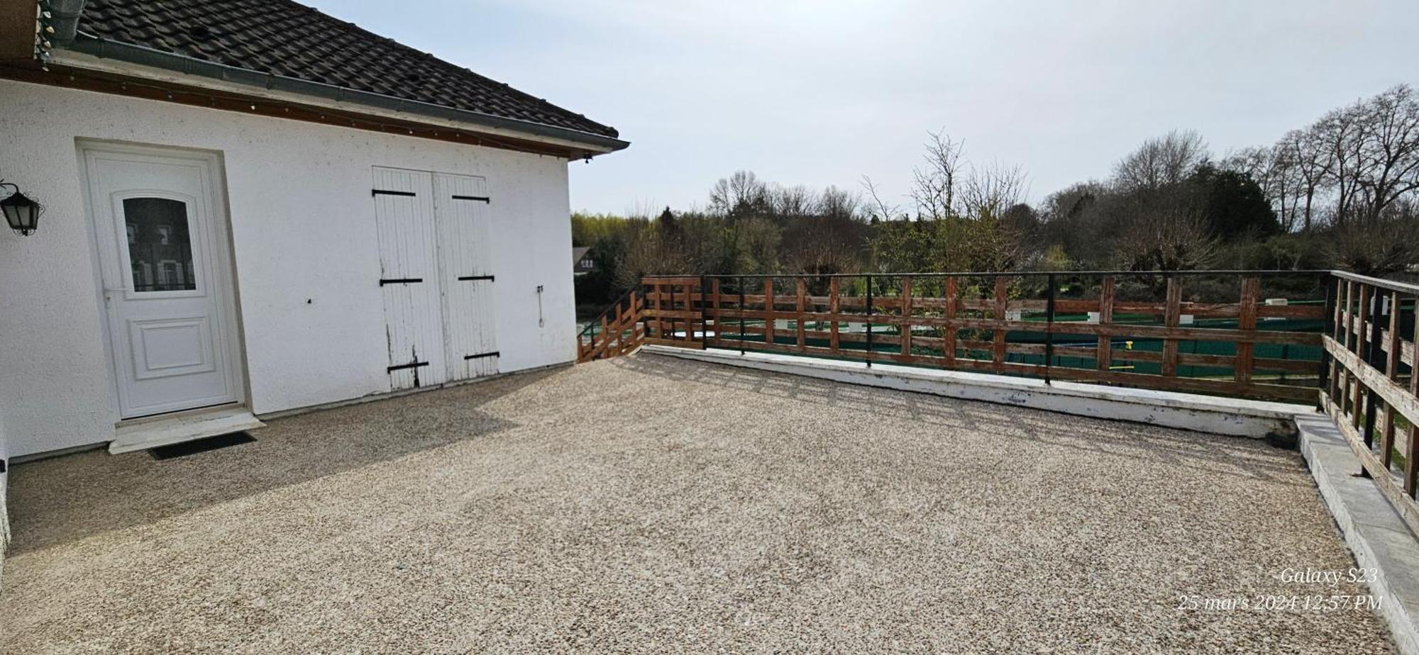 Pavillon Avec Jardin Clos Au Bord De L'Yonne Coulanges-sur-Yonne Dış mekan fotoğraf